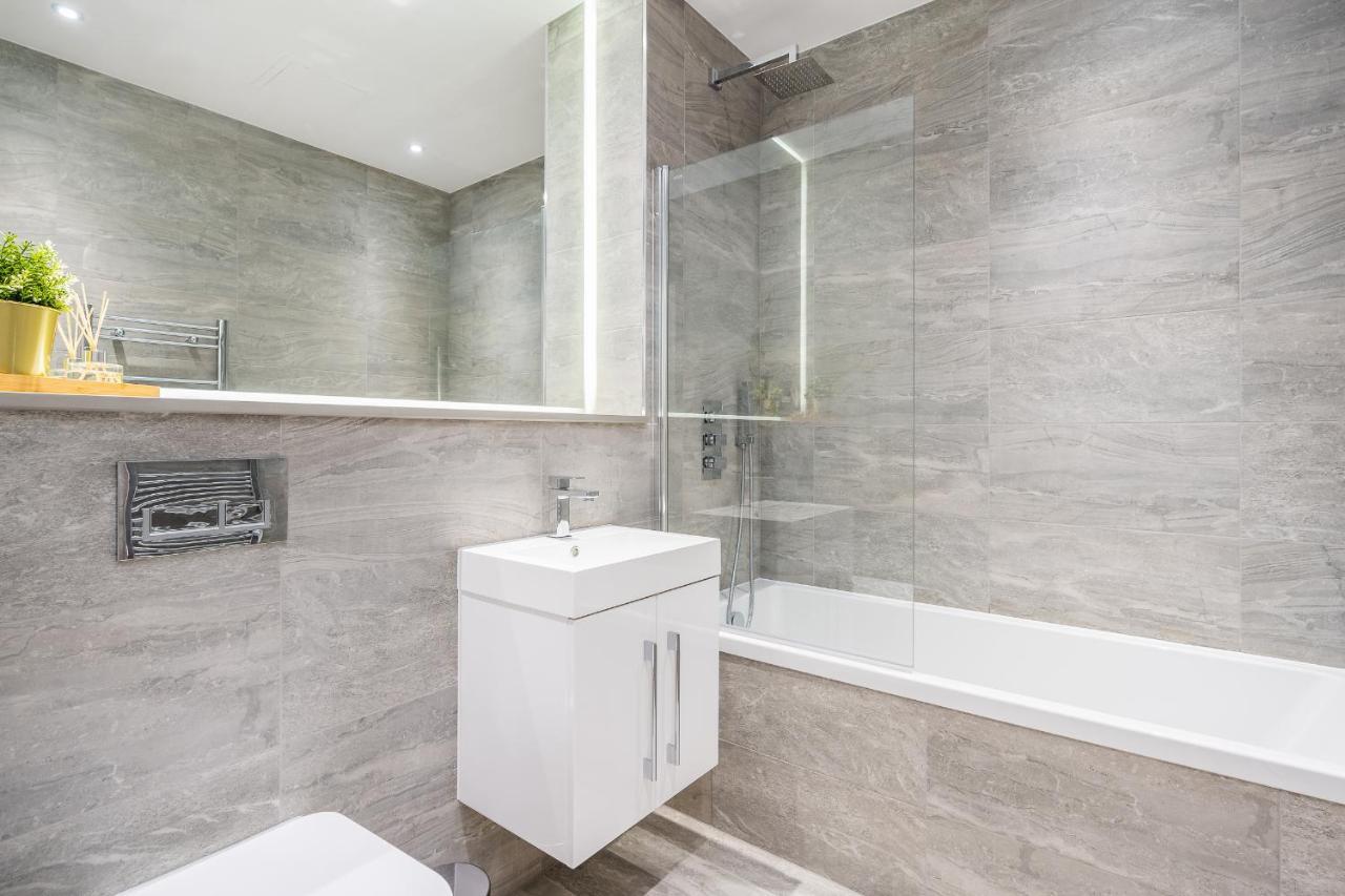 St Albans 2 Bed Luxury City Apartment, 5 Mins Walk To Train & Allocated Parking Εξωτερικό φωτογραφία